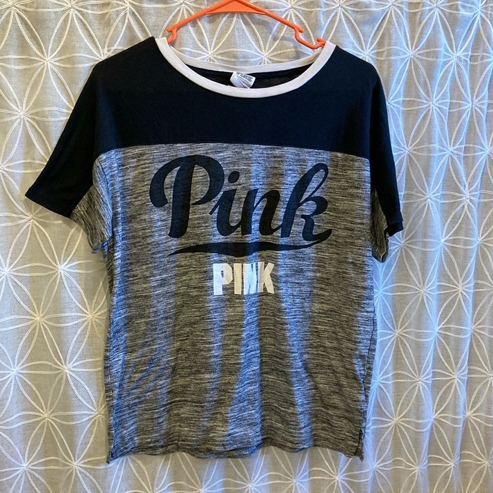PINK Victoria's Secret Women's Black and Gray Top